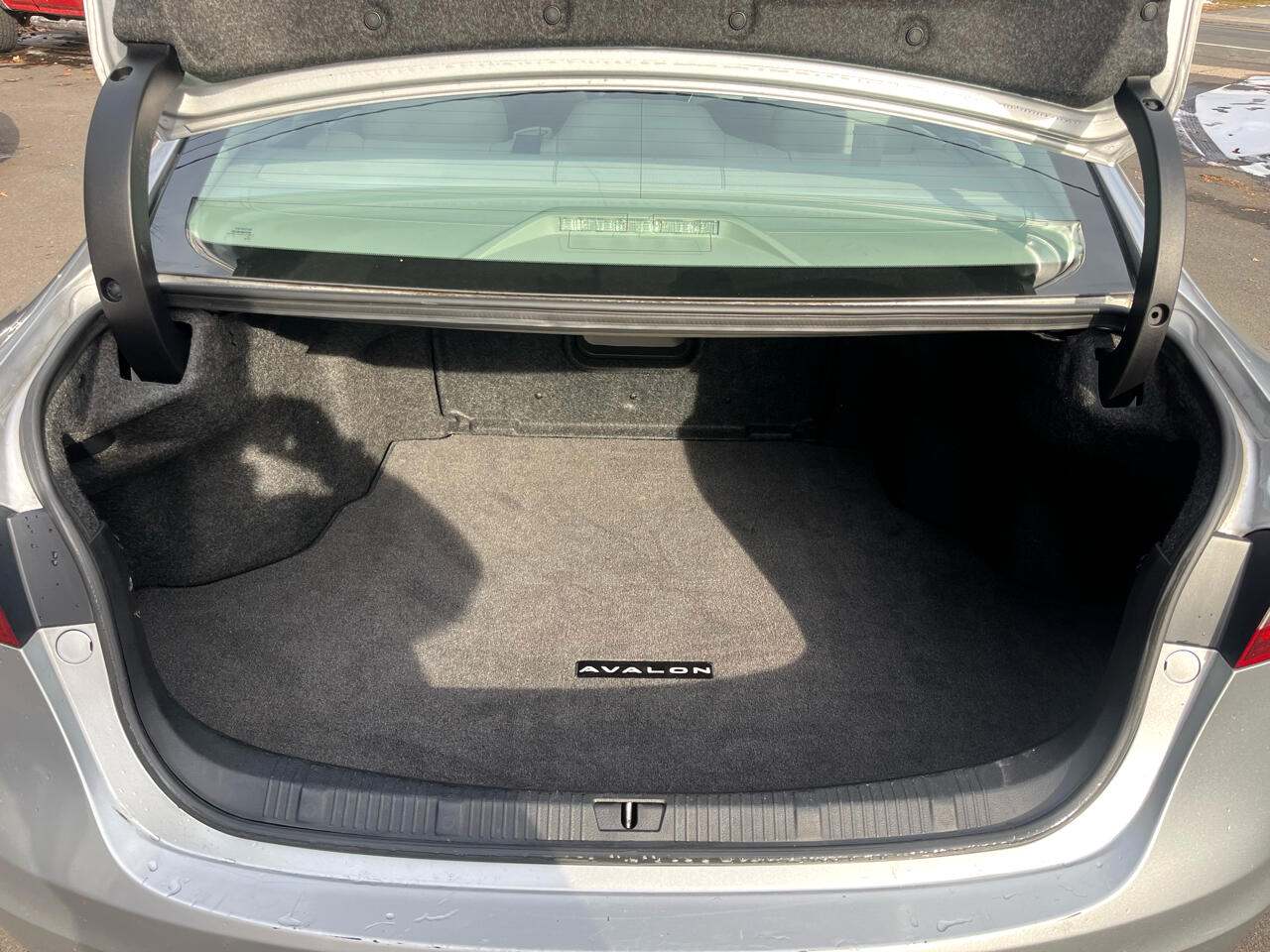 Toyota Avalon 4dr Sdn XLE Premium (Natl) 2016