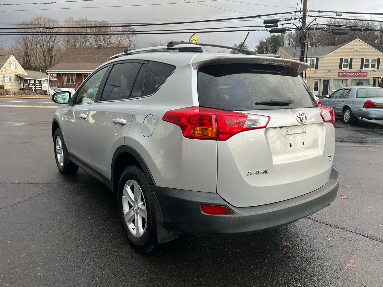 Toyota RAV4 AWD 4dr XLE (Natl) 2014