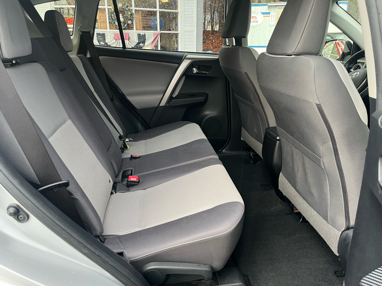 Toyota RAV4 AWD 4dr XLE (Natl) 2014