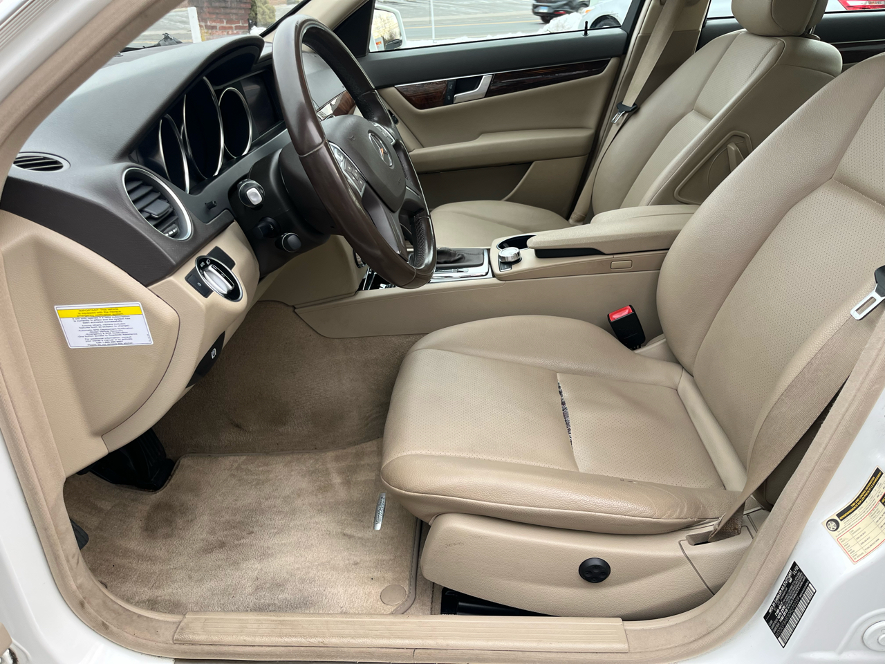 Mercedes-Benz C-Class 4dr Sdn C 300 Sport 4MATIC 2013