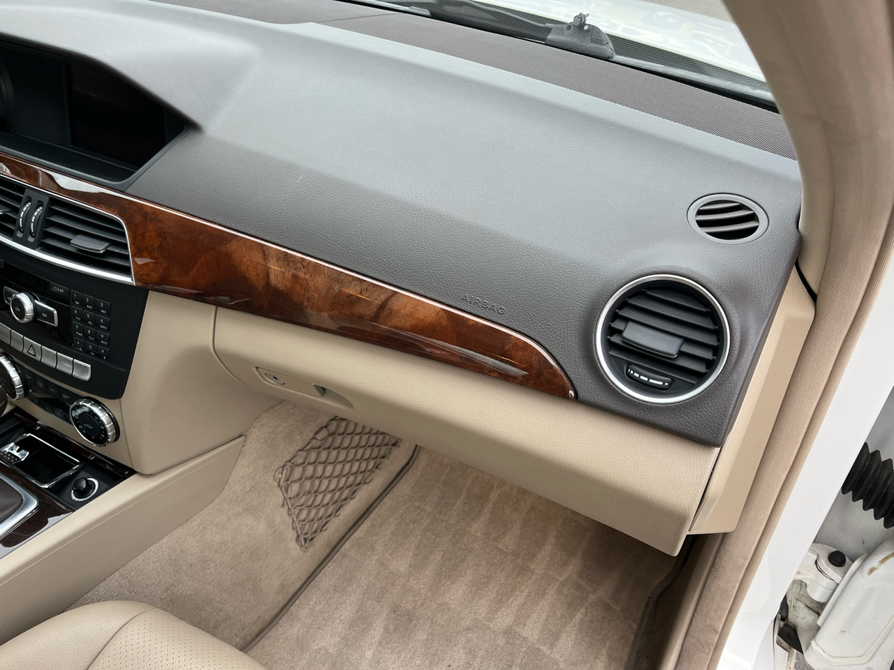 Mercedes-Benz C-Class 4dr Sdn C 300 Sport 4MATIC 2013