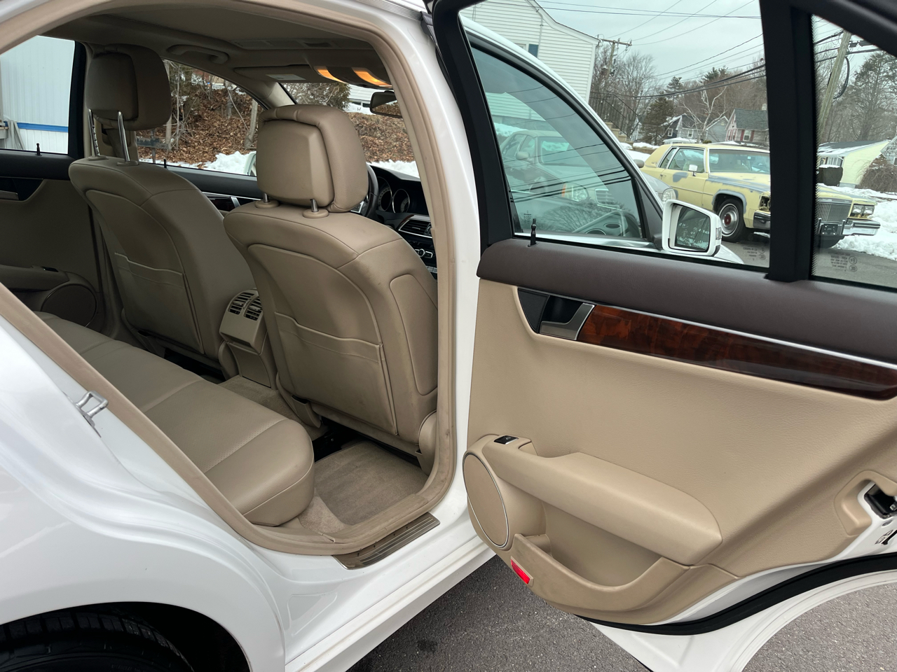 Mercedes-Benz C-Class 4dr Sdn C 300 Sport 4MATIC 2013