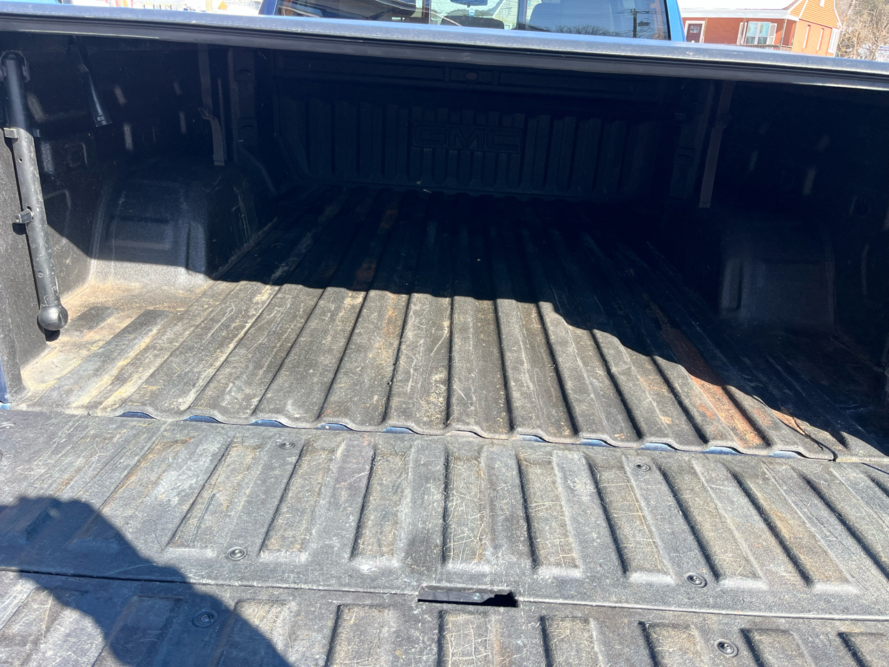 GMC Sierra 1500 4WD Crew Cab 157" Elevation 2021