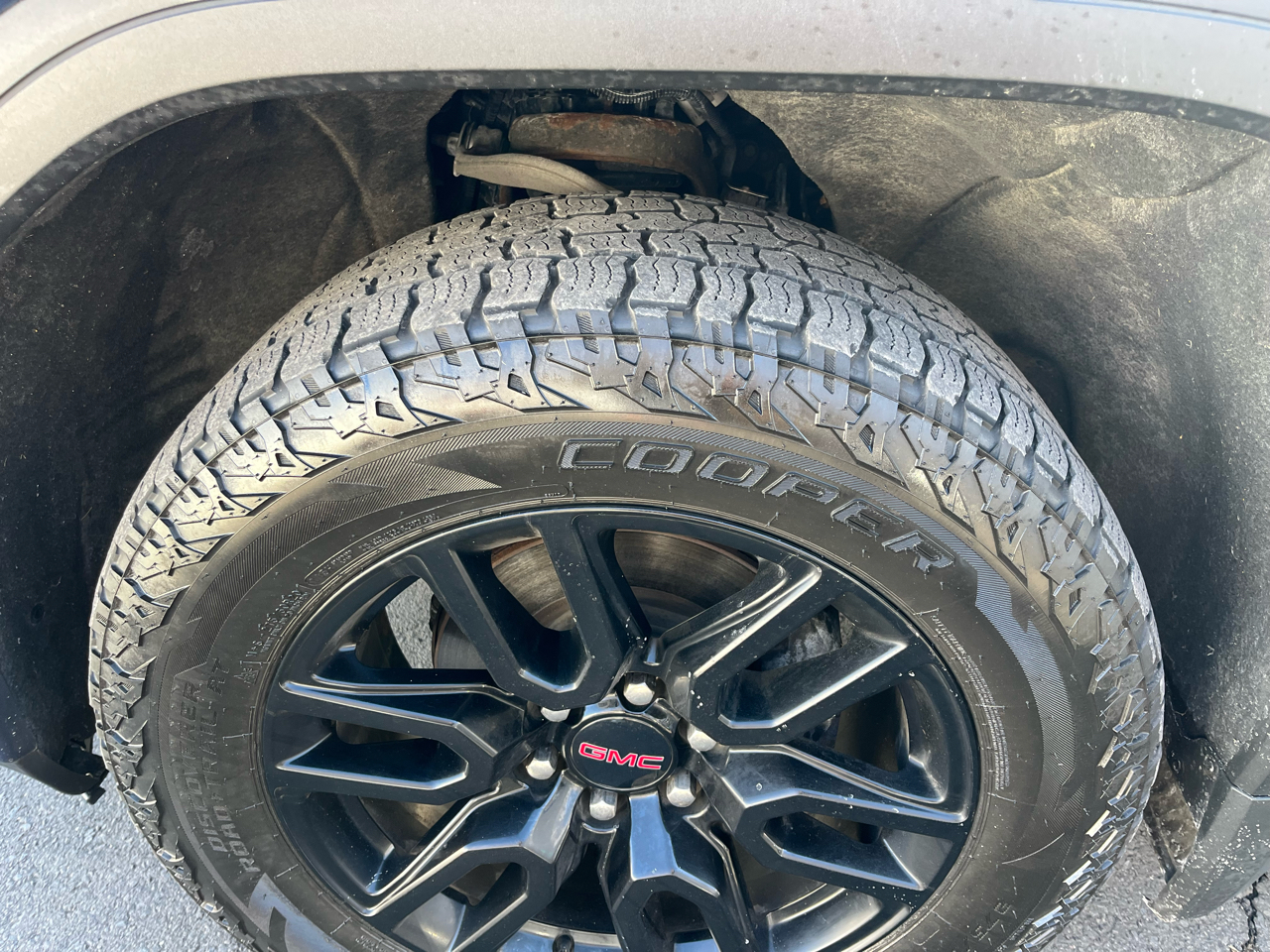 GMC Sierra 1500 4WD Crew Cab 157" Elevation 2021