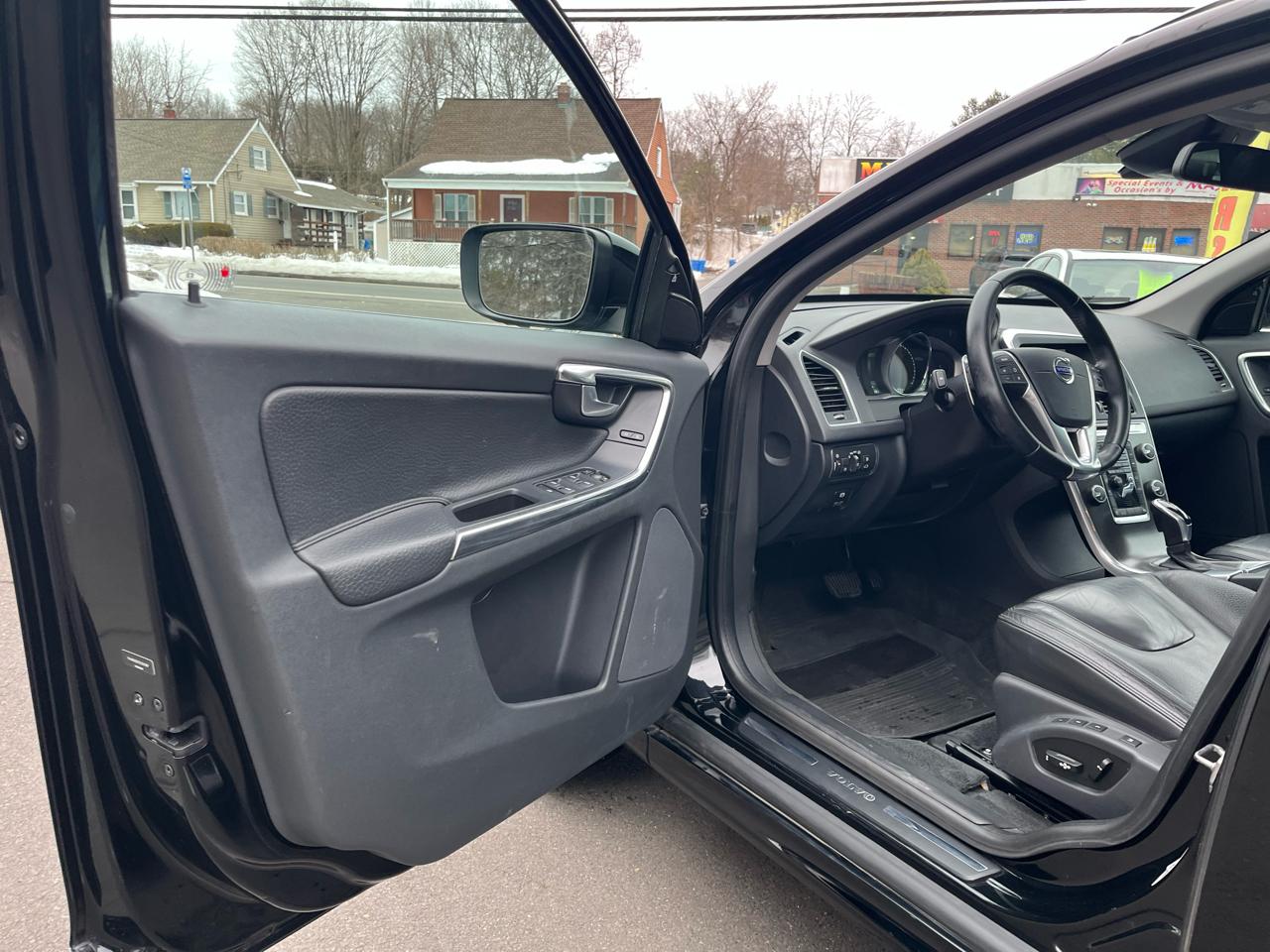 Volvo XC60 AWD 4dr 3.0L 2014