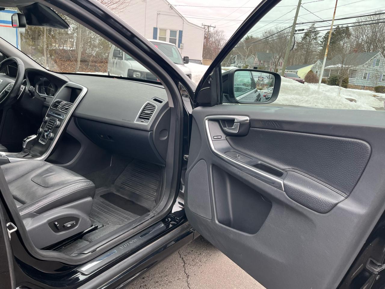 Volvo XC60 AWD 4dr 3.0L 2014