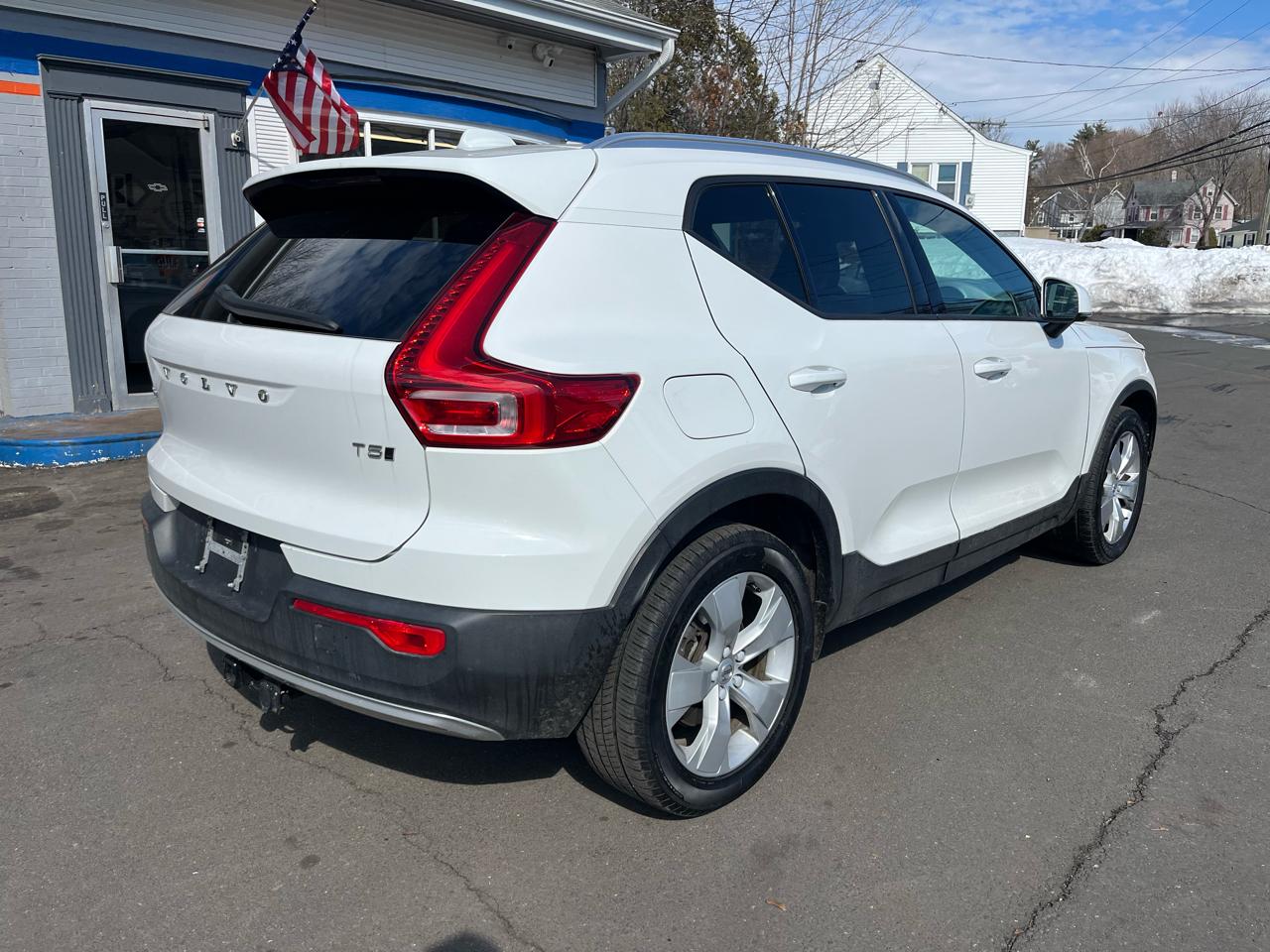 Volvo XC40 T5 AWD Momentum 2019