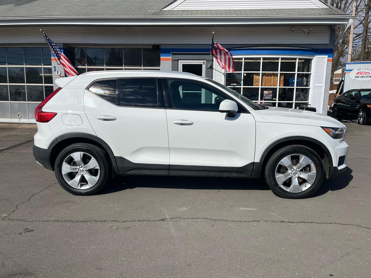 Volvo XC40 T5 AWD Momentum 2019