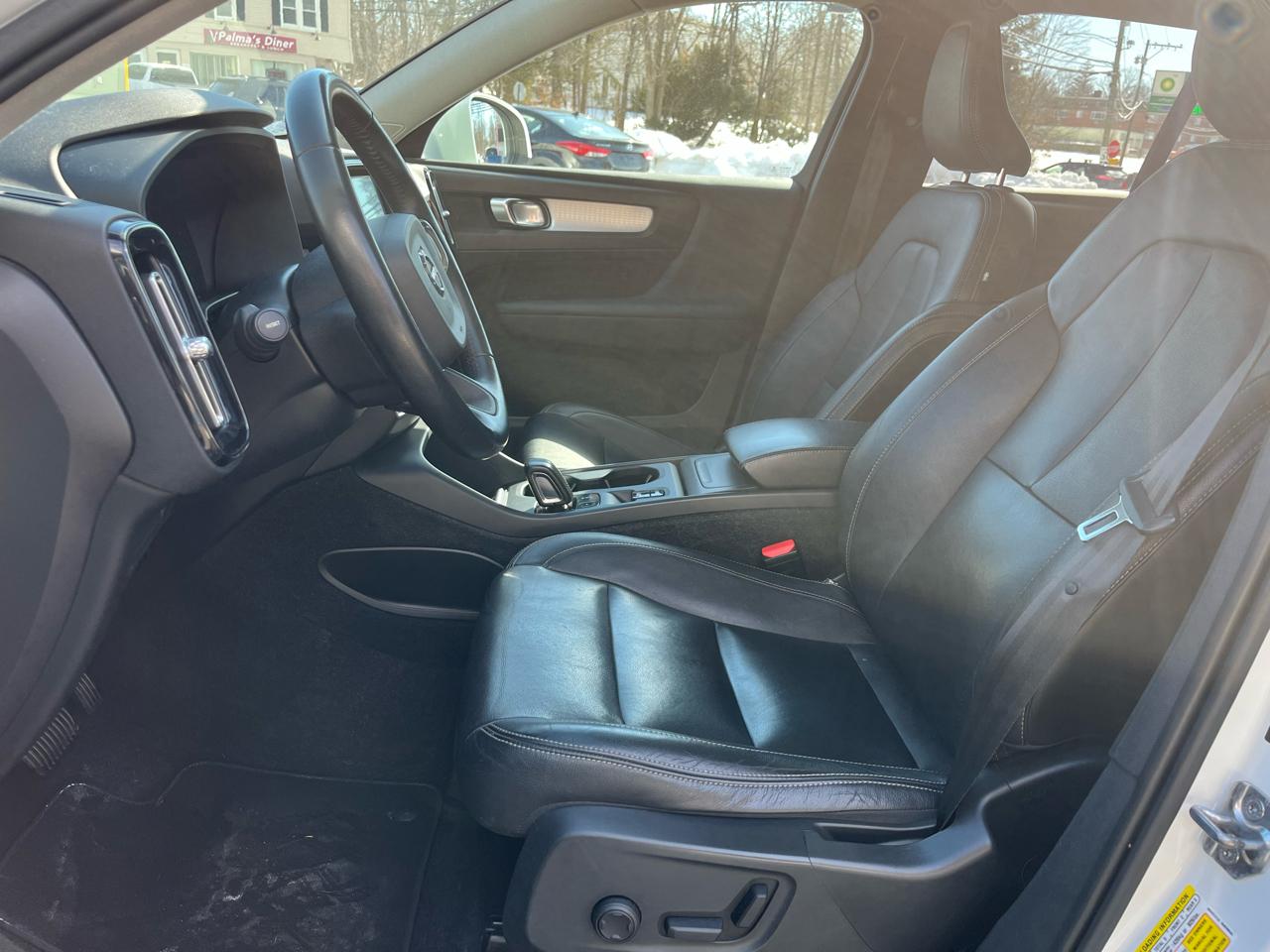 Volvo XC40 T5 AWD Momentum 2019