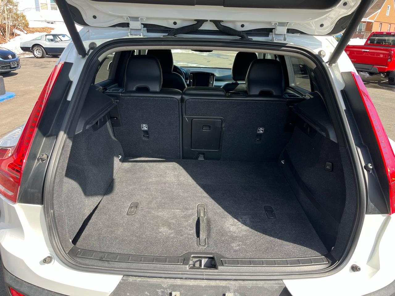 Volvo XC40 T5 AWD Momentum 2019