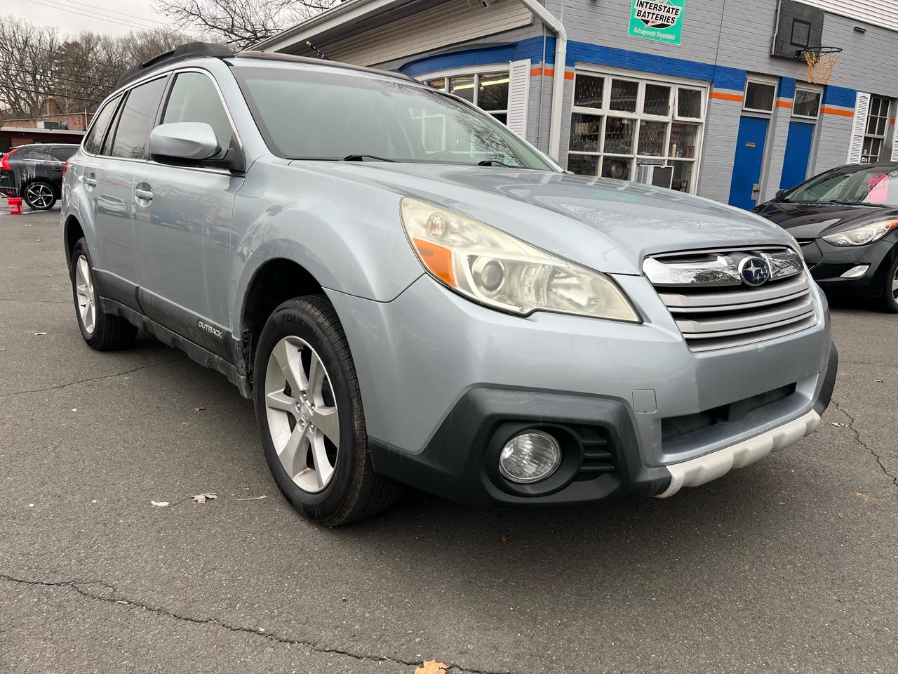 Subaru Outback 4dr Wgn H4 Auto 2.5i Limited 2013