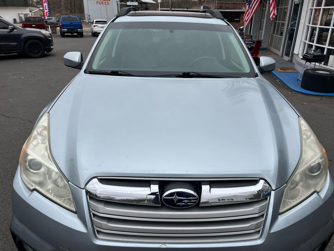 Subaru Outback 4dr Wgn H4 Auto 2.5i Limited 2013