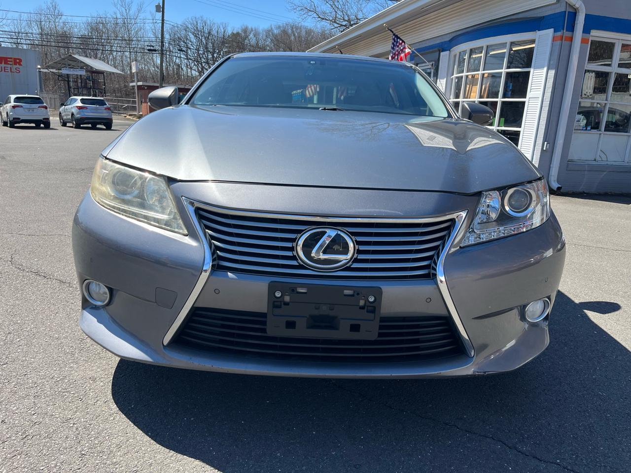 Lexus ES 350 4dr Sdn 2013