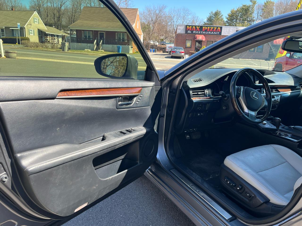 Lexus ES 350 4dr Sdn 2013