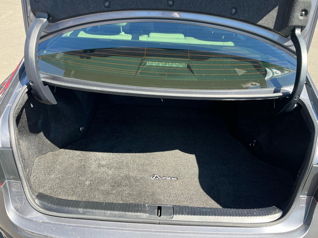 Lexus ES 350 4dr Sdn 2013