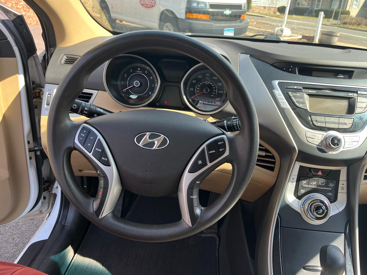 Hyundai Elantra 4dr Sdn Auto GLS PZEV (Alabama Plant) 2012