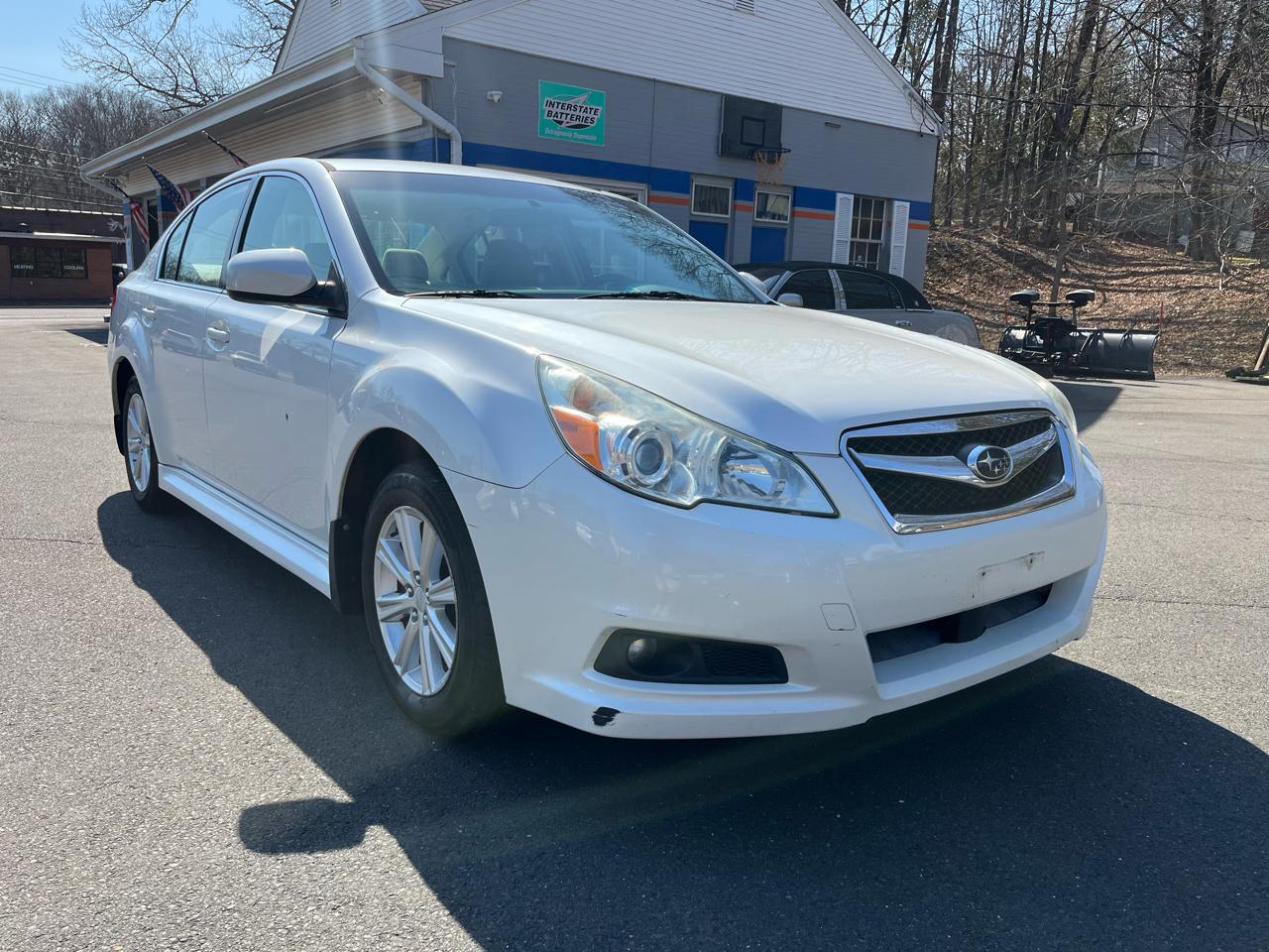 Subaru Legacy 4dr Sdn H4 Auto 2.5i Premium 2012