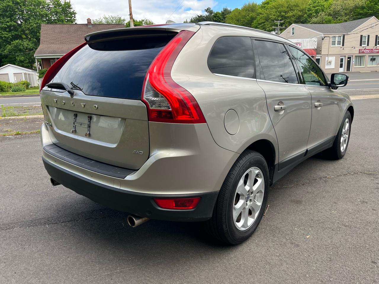 Volvo XC60 4dr 3.2L PZEV 2013