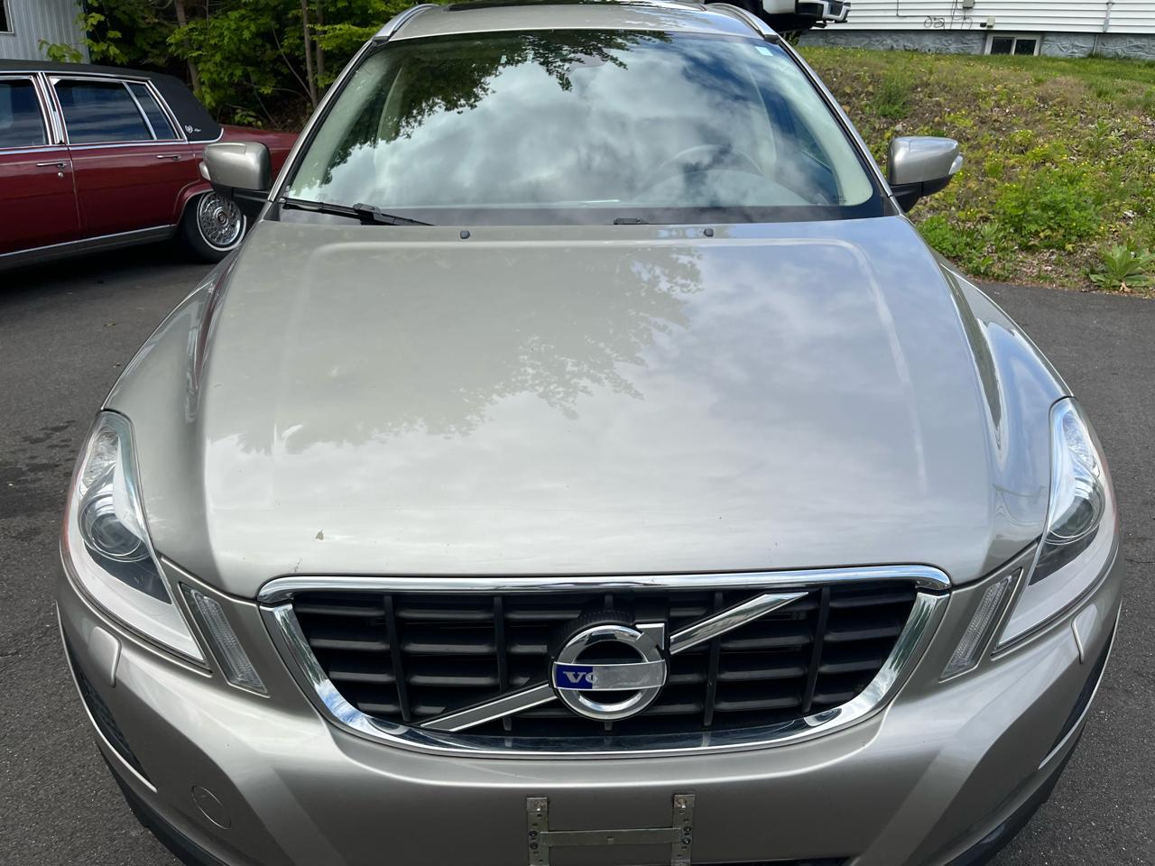 Volvo XC60 4dr 3.2L PZEV 2013