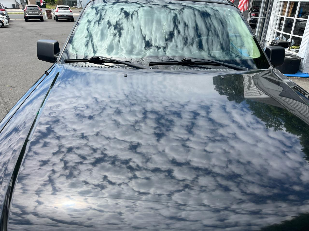 Ford Explorer RWD 4dr XLT 2010