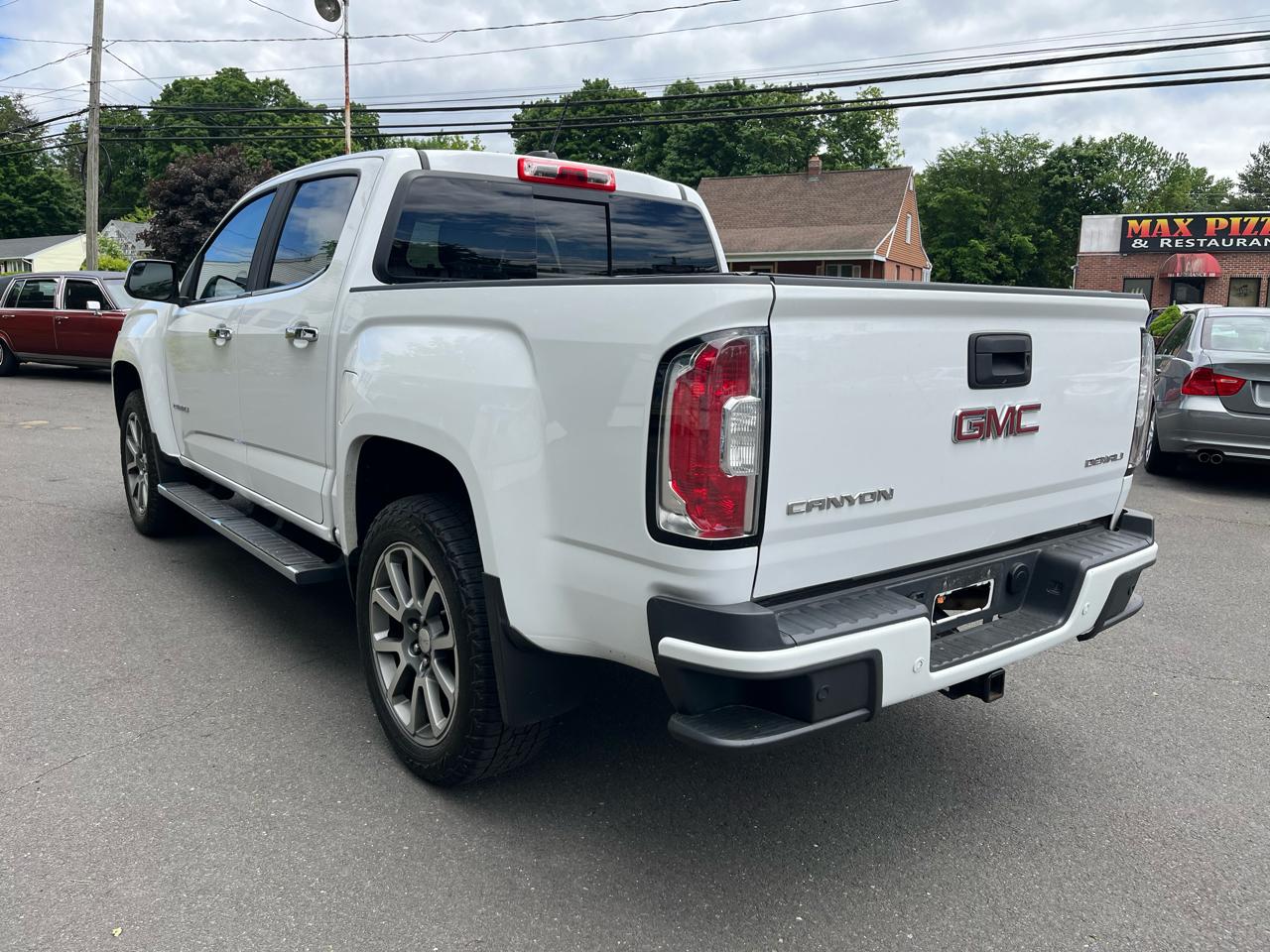 GMC Canyon 4WD Crew Cab 128.3" Denali 2019