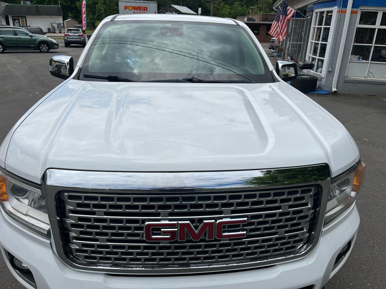 GMC Canyon 4WD Crew Cab 128.3" Denali 2019