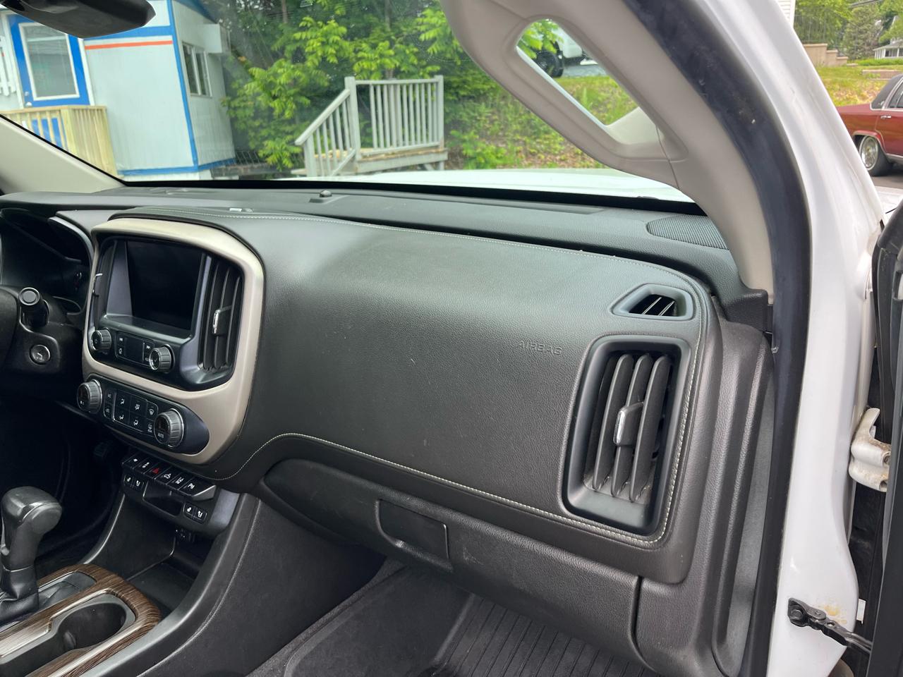 GMC Canyon 4WD Crew Cab 128.3" Denali 2019