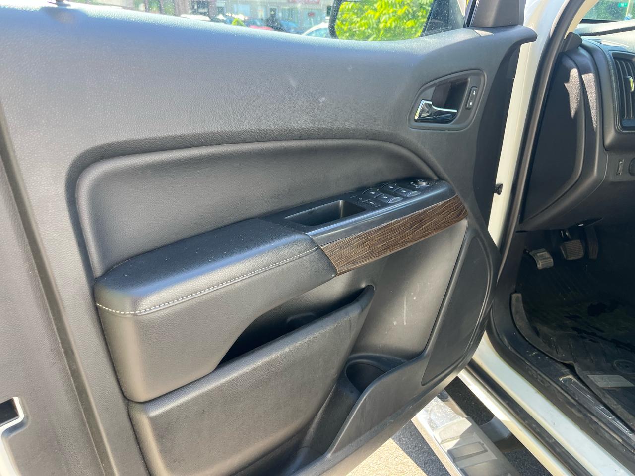 GMC Canyon 4WD Crew Cab 128.3" Denali 2019