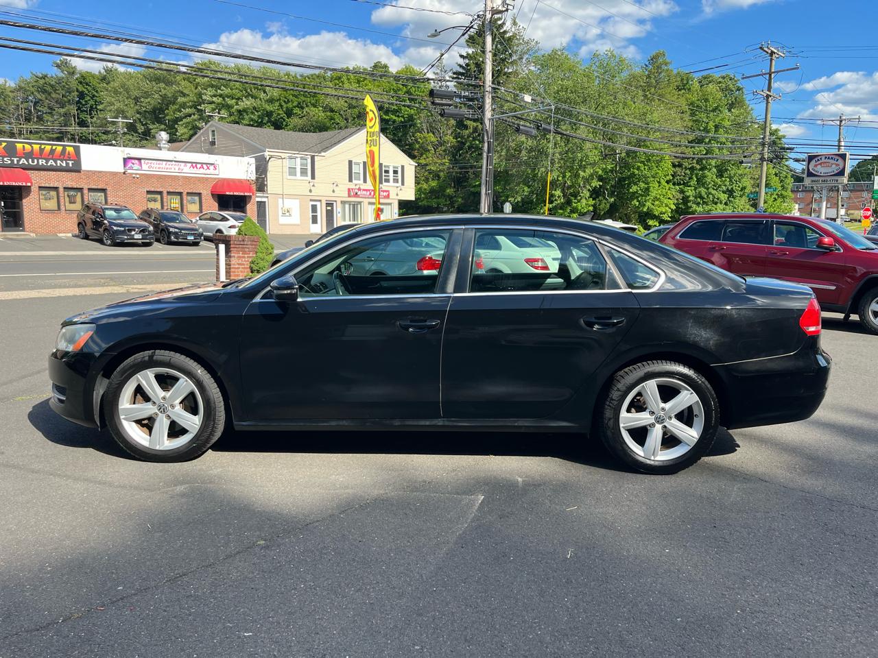 Volkswagen Passat 4dr Sdn 2.5L Auto SE PZEV 2012