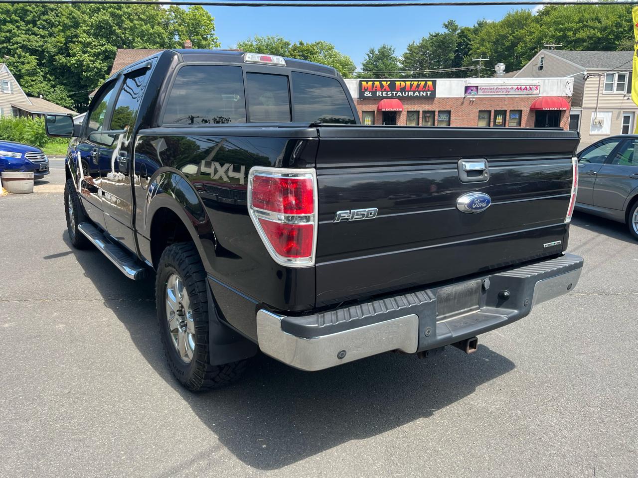 Ford F-150 4WD SuperCrew 145" XLT 2013