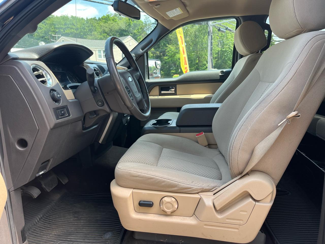 Ford F-150 4WD SuperCrew 145" XLT 2013