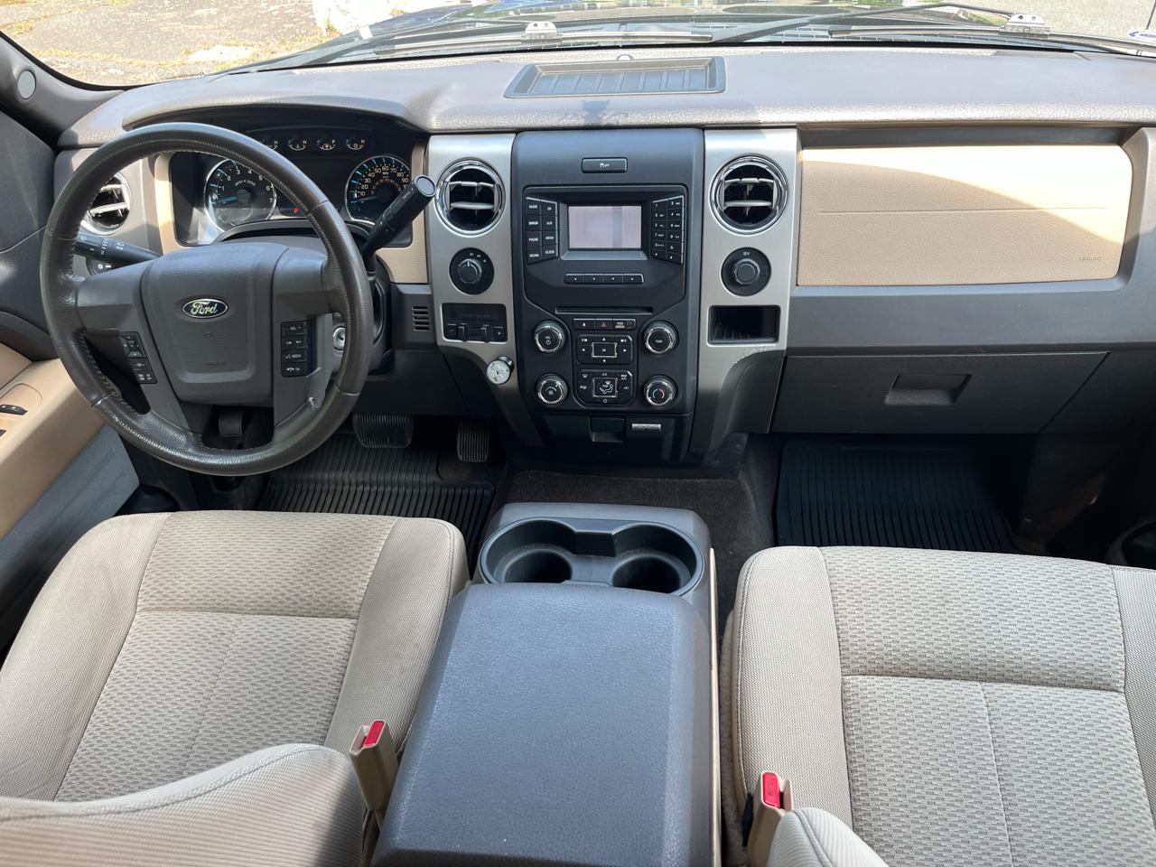 Ford F-150 4WD SuperCrew 145" XLT 2013