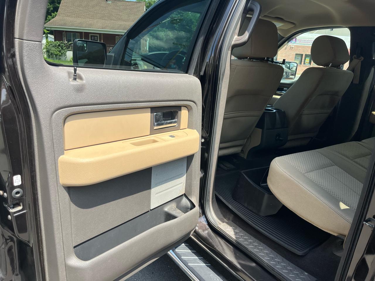 Ford F-150 4WD SuperCrew 145" XLT 2013