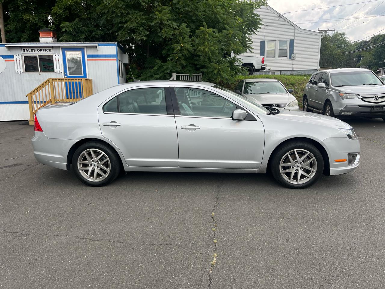 Ford Fusion 4dr Sdn SEL FWD 2010