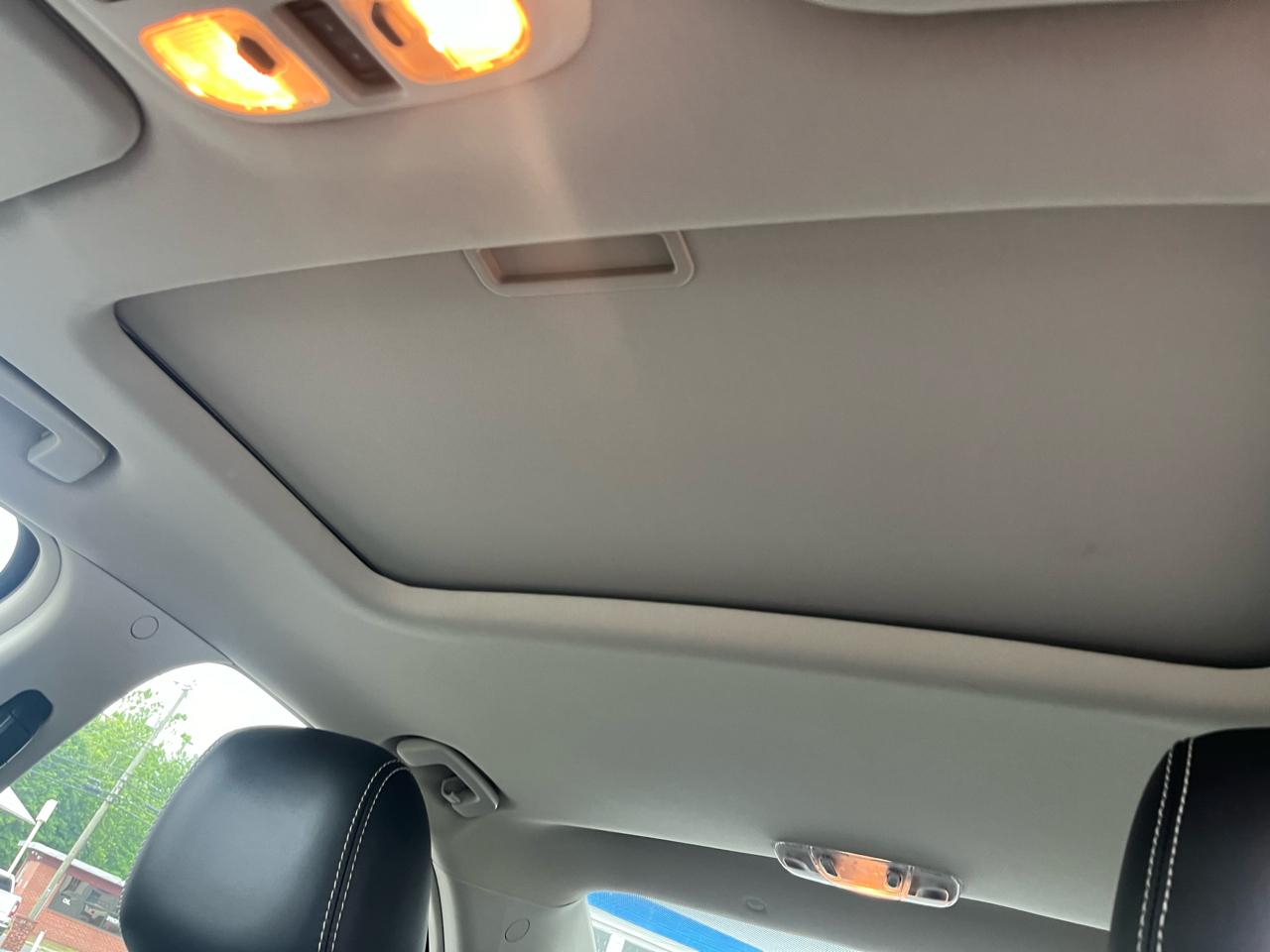 Ford Fusion 4dr Sdn SEL FWD 2010