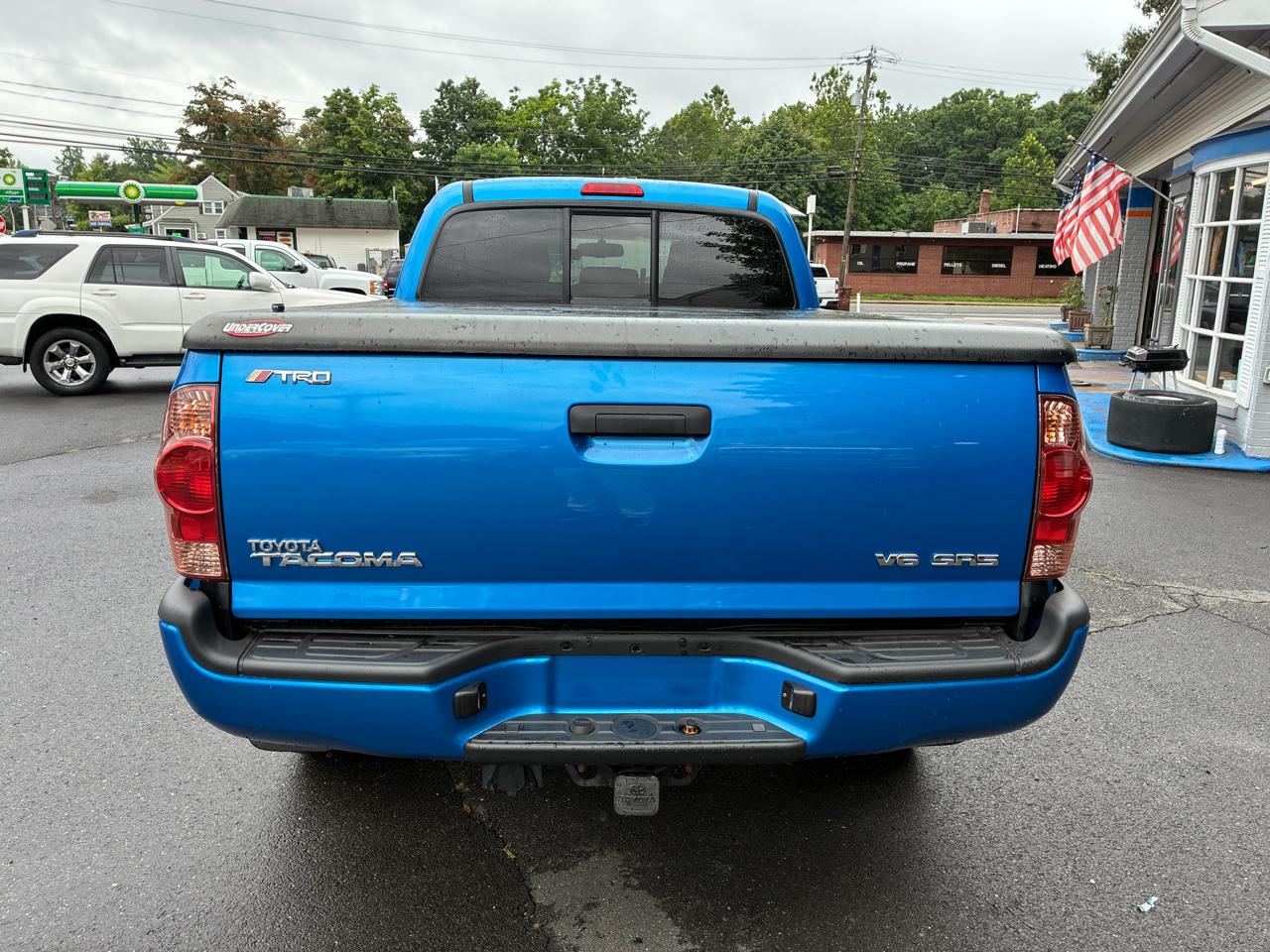 Toyota Tacoma 4WD Double Cab V6 AT SR5 (Natl) 2007