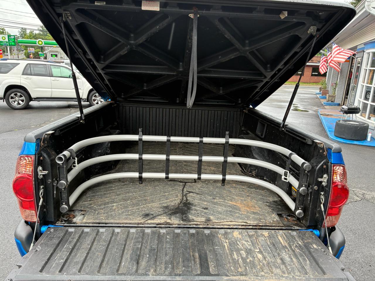Toyota Tacoma 4WD Double Cab V6 AT SR5 (Natl) 2007
