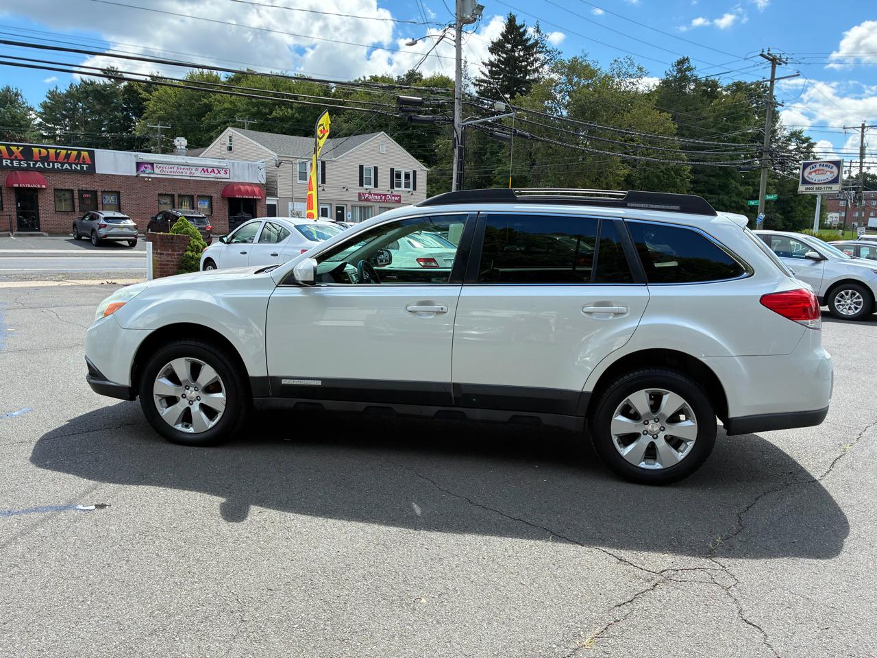 Subaru Outback 4dr Wgn H4 Auto 2.5i Premium 2012