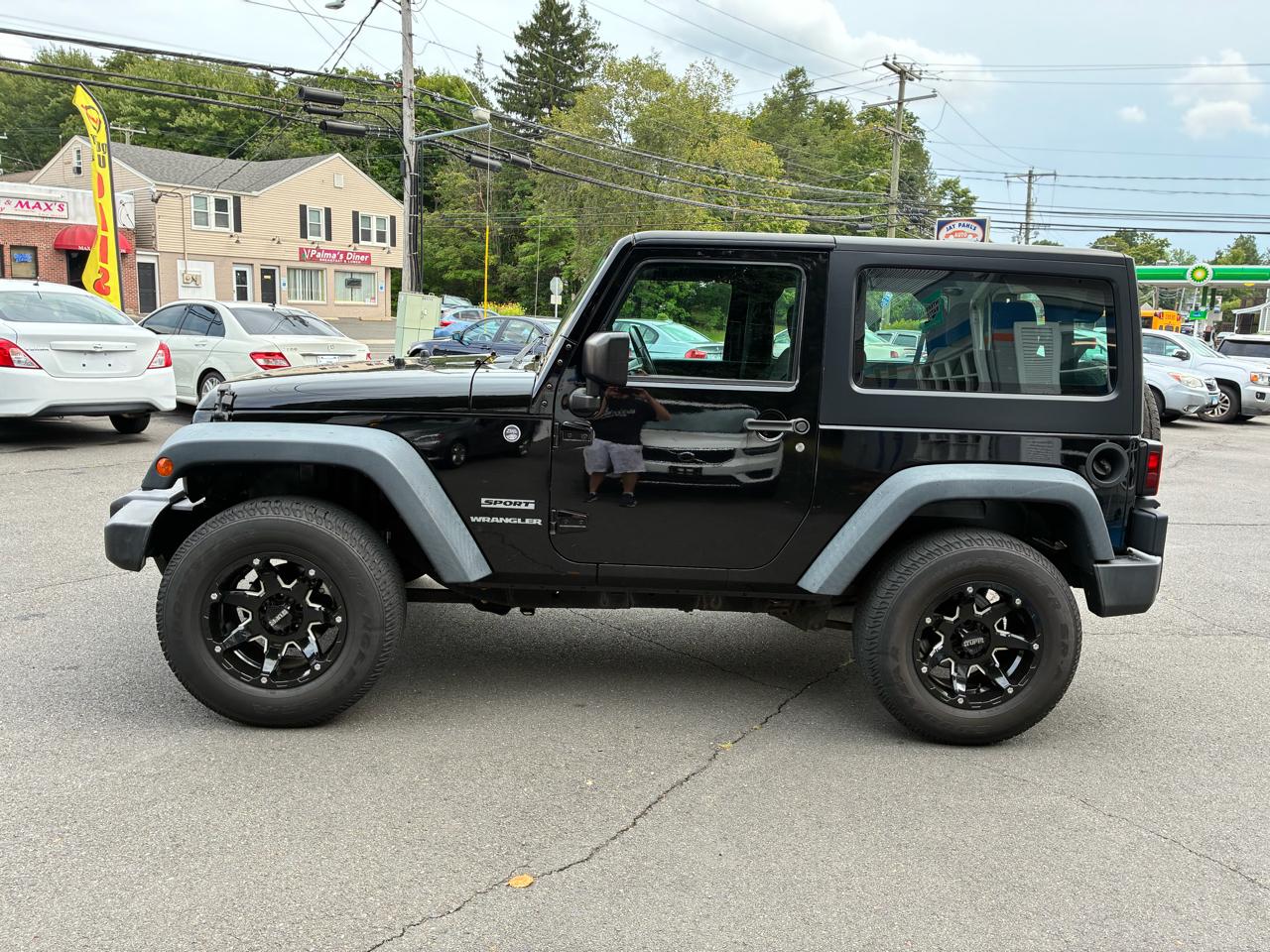 Jeep Wrangler 4WD 2dr Sport 2015