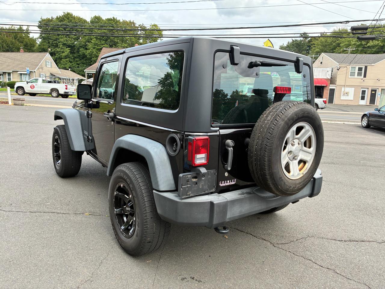 Jeep Wrangler 4WD 2dr Sport 2015
