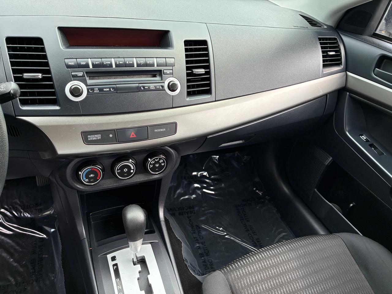 Mitsubishi Lancer 4dr Sdn CVT SE AWD 2012