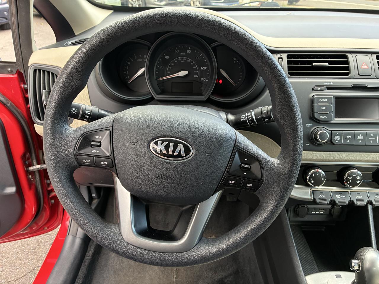 Kia Rio 5dr HB Auto LX 2013