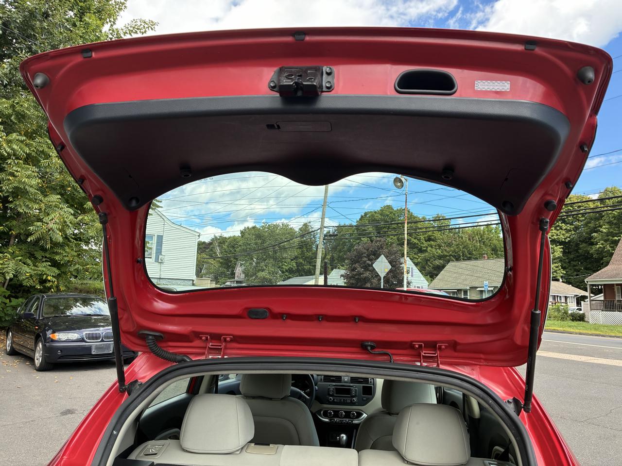 Kia Rio 5dr HB Auto LX 2013