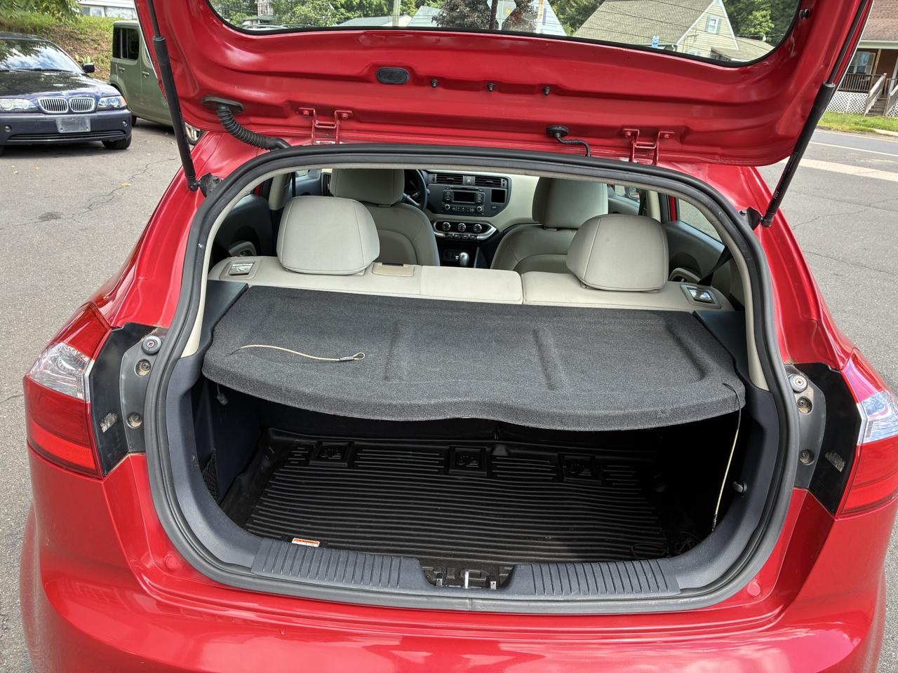 Kia Rio 5dr HB Auto LX 2013