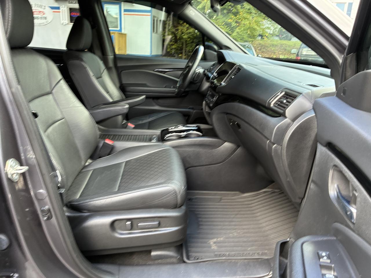 Honda Passport Touring AWD 2019