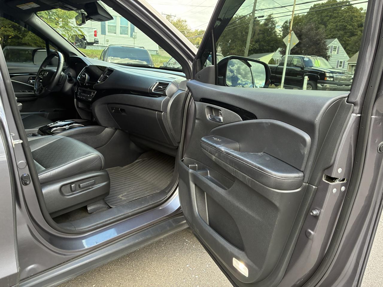 Honda Passport Touring AWD 2019