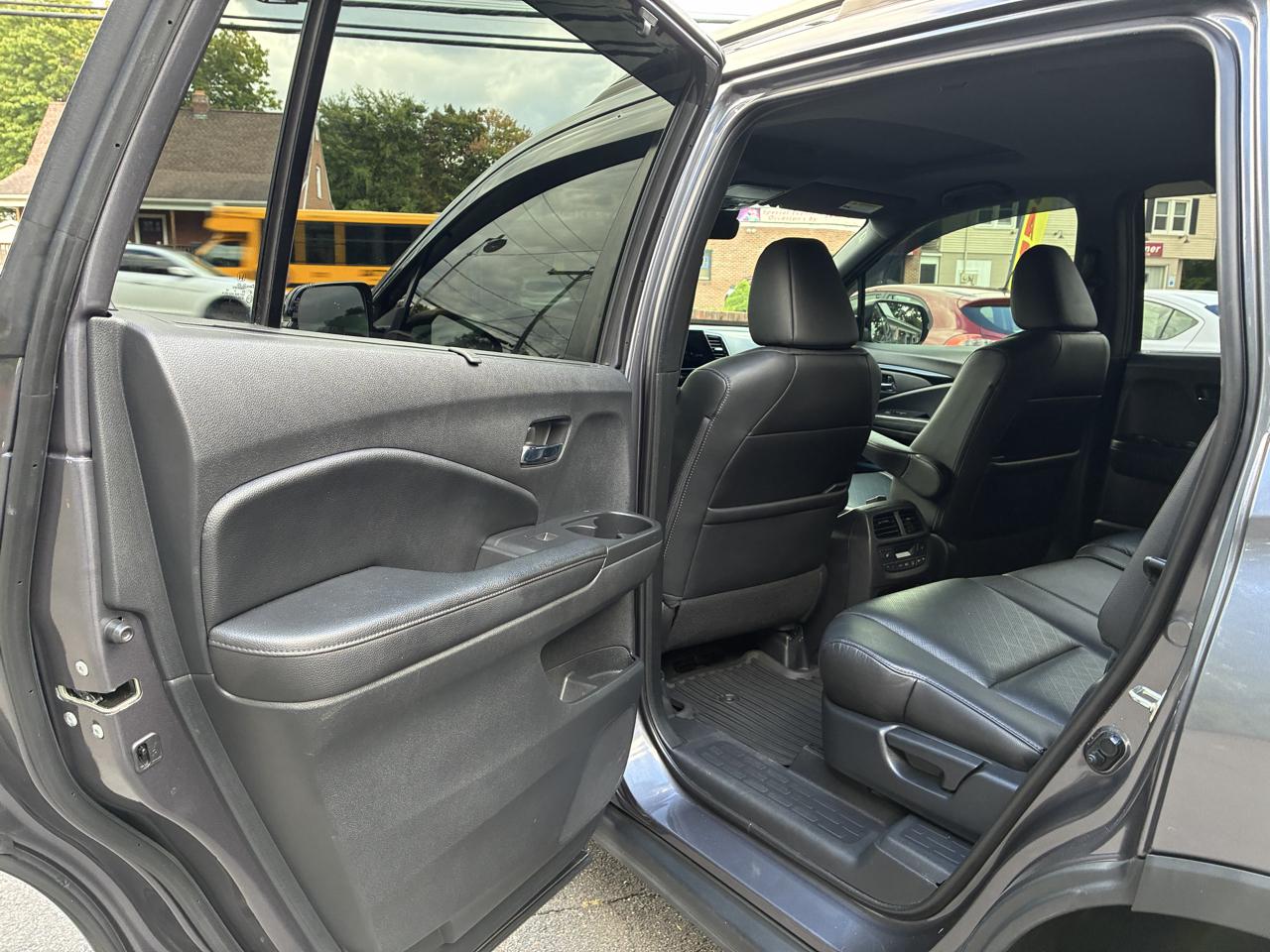 Honda Passport Touring AWD 2019