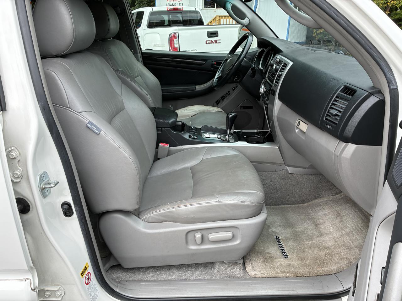 Toyota 4Runner 4WD 4dr V6 Limited (Natl) 2007