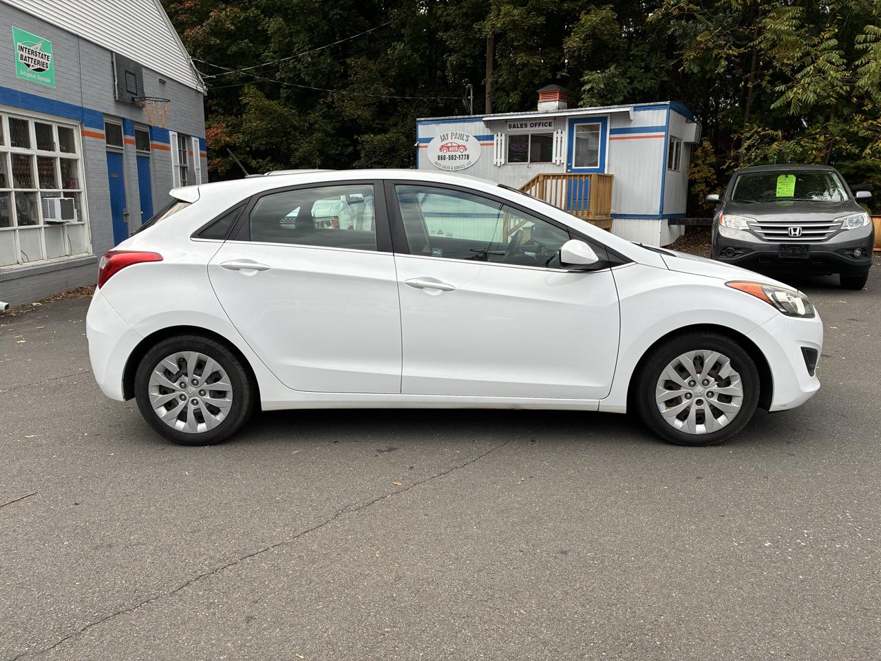 Hyundai Elantra GT  2017