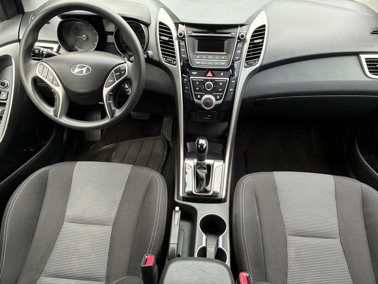 Hyundai Elantra GT  2017